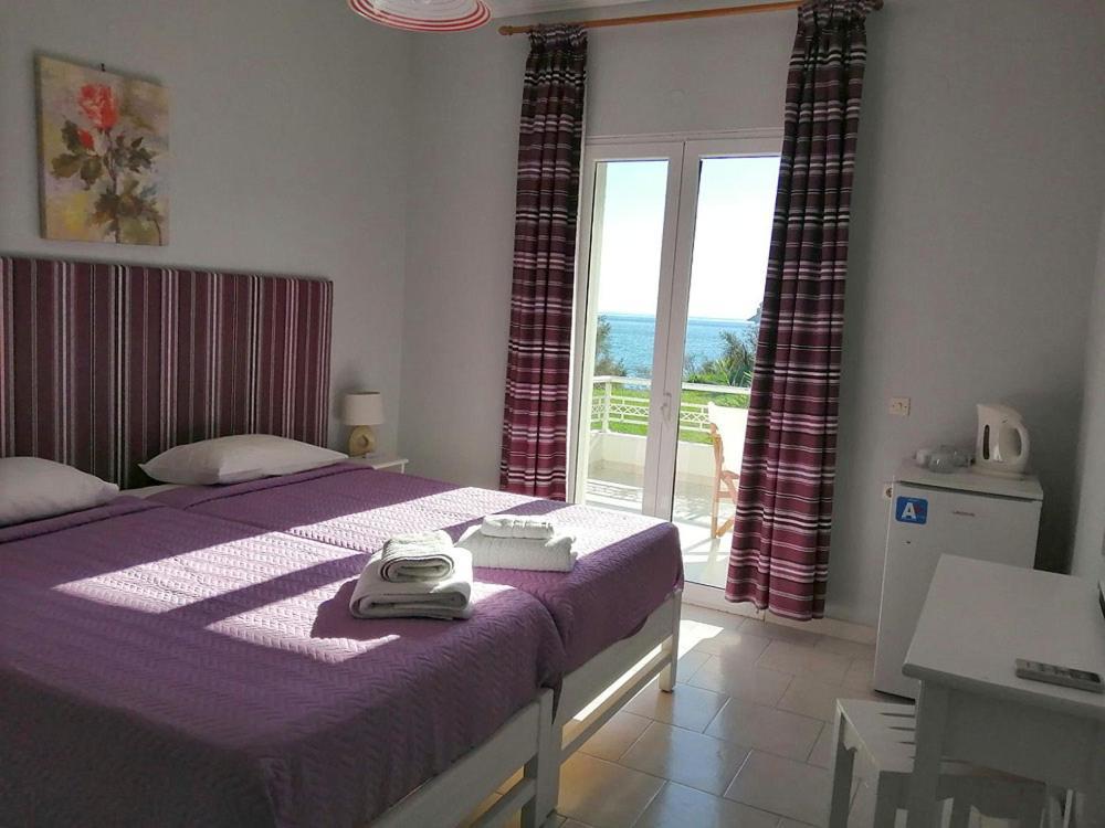 Vrachos Hotel